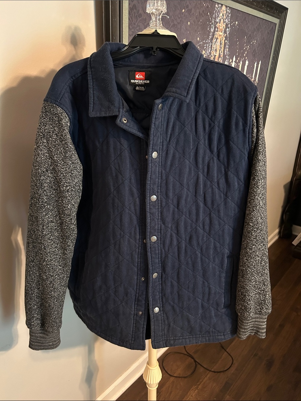 Quiksilver Navy Quilted Shirt Jacket with Gray Knit Sleeves